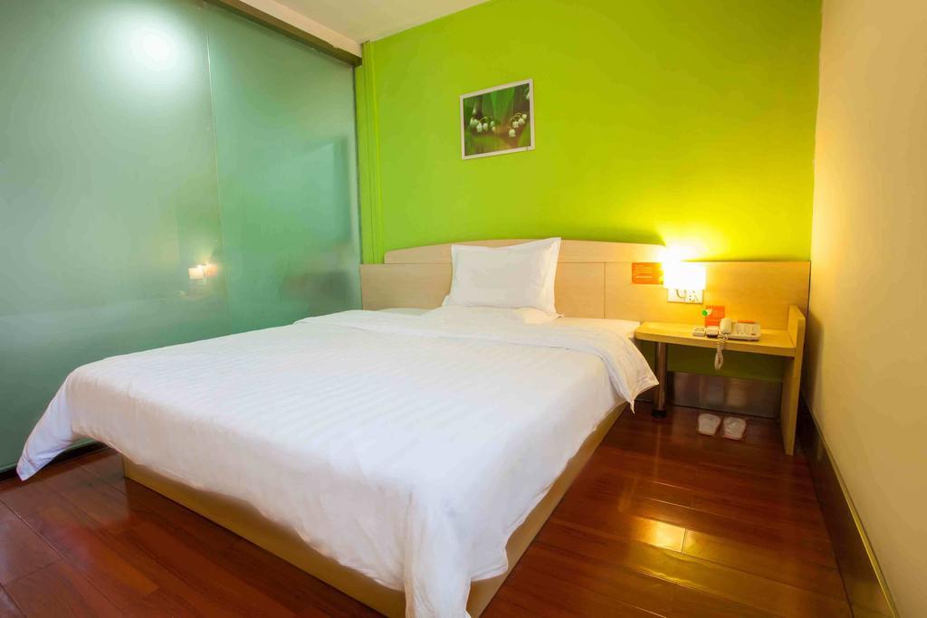 מלון 7Days Premium Chongqing Hongqihegou חדר תמונה